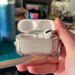 AIRPODS PRO 1ST GEN *NO LEFT AIRPODS*